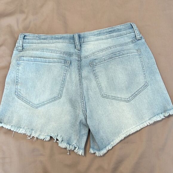 MUDD size 7 distressed denim shorts fab with cowboy boots or flip flops EUC - Picture 14 of 14